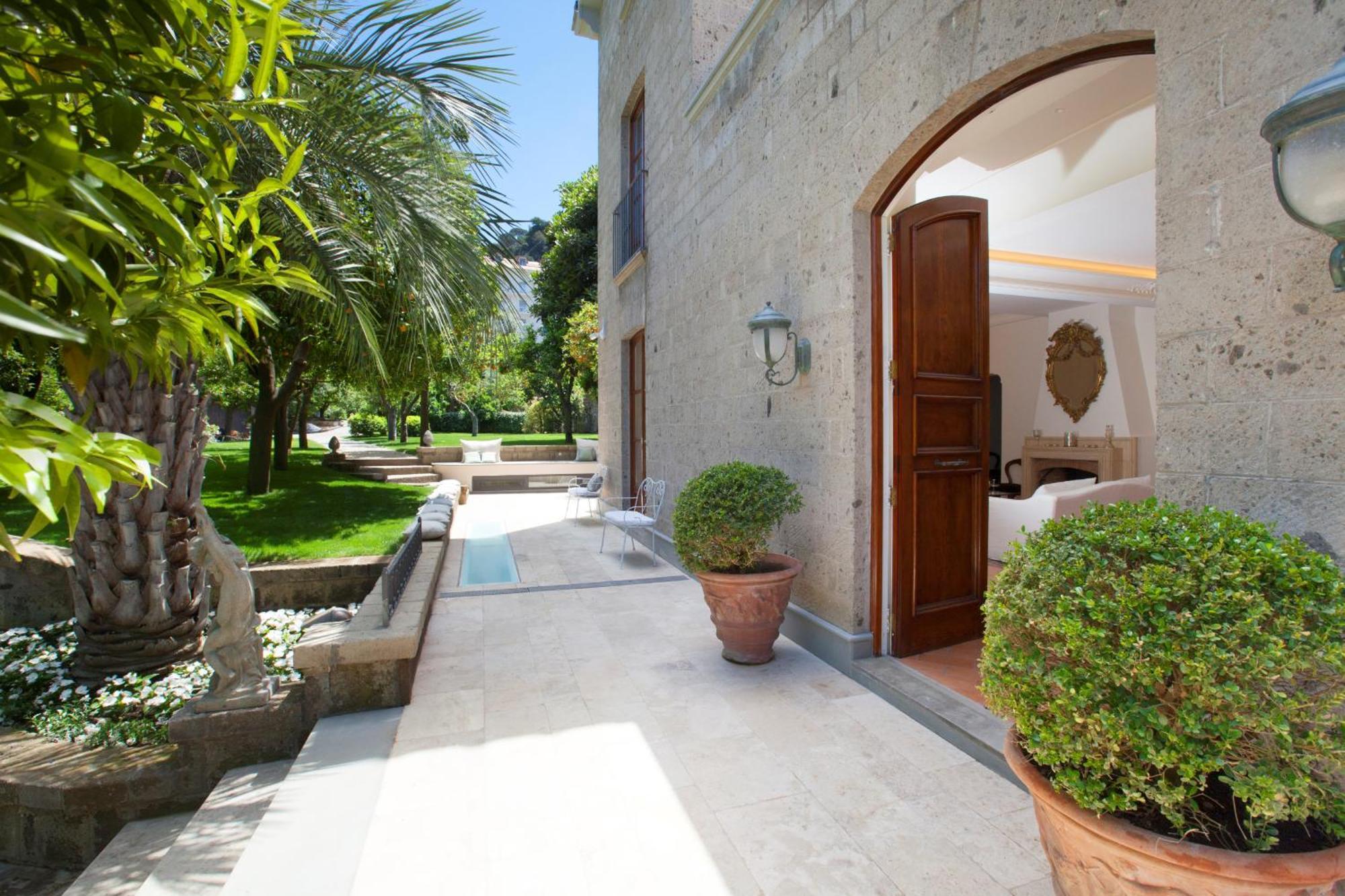 Amore Rentals - Villa Ebe Sorrento Eksteriør bilde