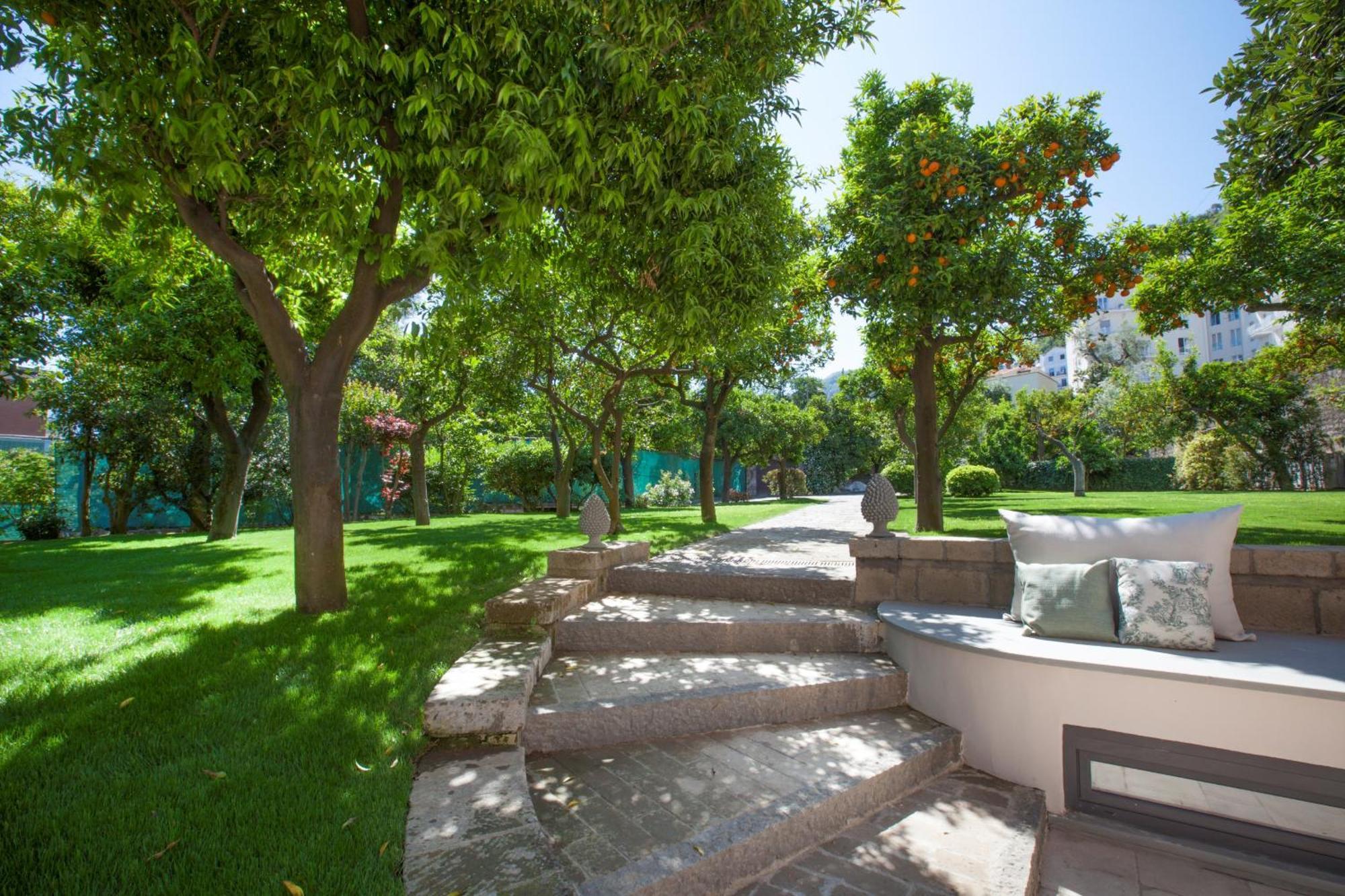 Amore Rentals - Villa Ebe Sorrento Eksteriør bilde